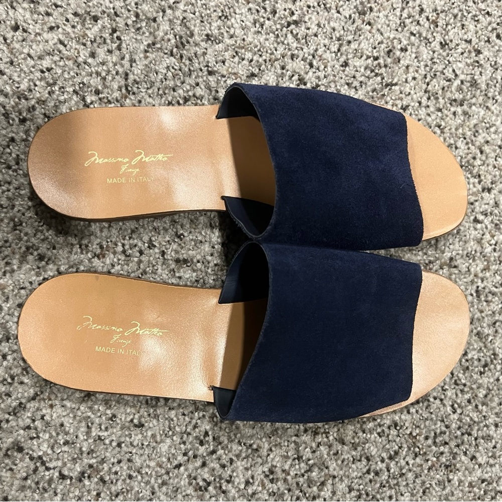 Massimo Matteo Leather Blue Slide Sandals Size 9